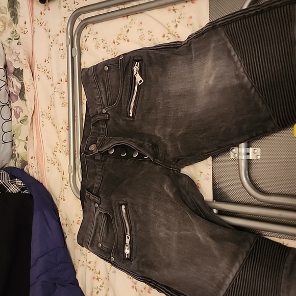 Balmain Paris Men's Pants - Picture 7 of 16